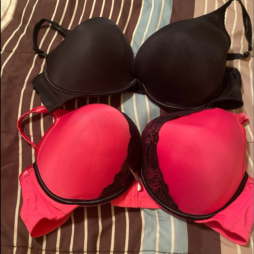 Cacique…50dd..plus size..2 new bras.. never worn but washed… super cute
